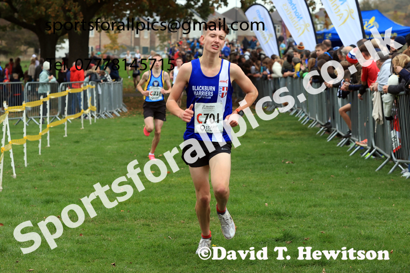 Mens Under-17s relay, 2025 Northern Cross Country Relays, Graves Park, Sheffield. Photo: David T. Hewitson/Sports for All Pics